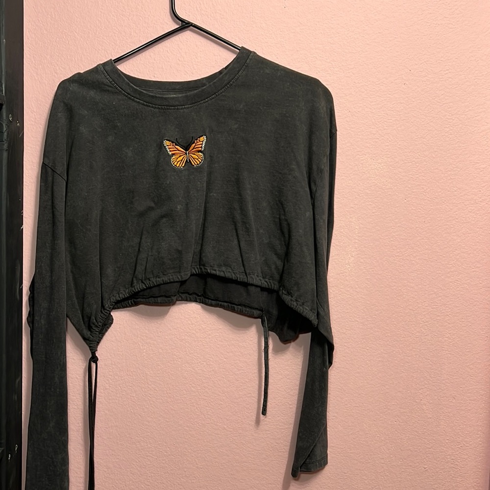 Long sleeve crop top (xl)